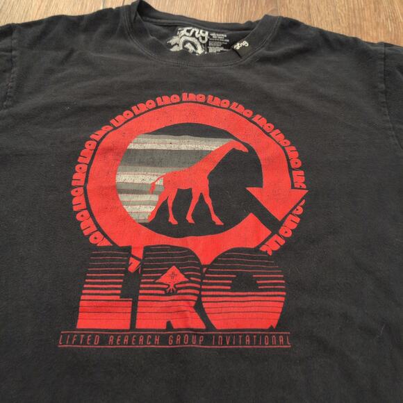 LRG Lifted Research Group Men's Medium Shirt Giraffe Red Skater Spellout - Picture 2 of 6